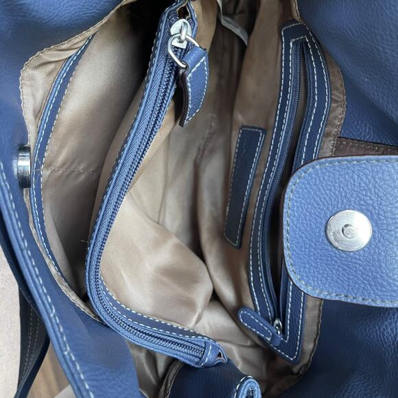 Mia Battina Retro Blue Leather Hand Bag - Picture 12 of 14